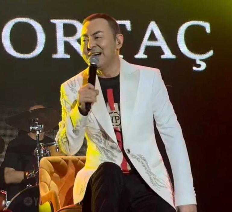 Serdar Ortaç'tan Mutluluk Dolu Açıklama: 'Artık Yürüyebiliyorum!' Serdar Ortaç sevindiren haberi paylaştı ‘Artık yürüyebiliyorum’