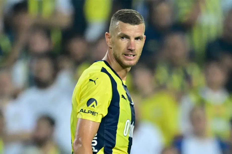 Dzeko'dan Fenerbahçe kararı: Teklif ortaya çıktı - 3 Dzeko'dan Fenerbahçe kararı: Teklif ortaya çıktı - 3