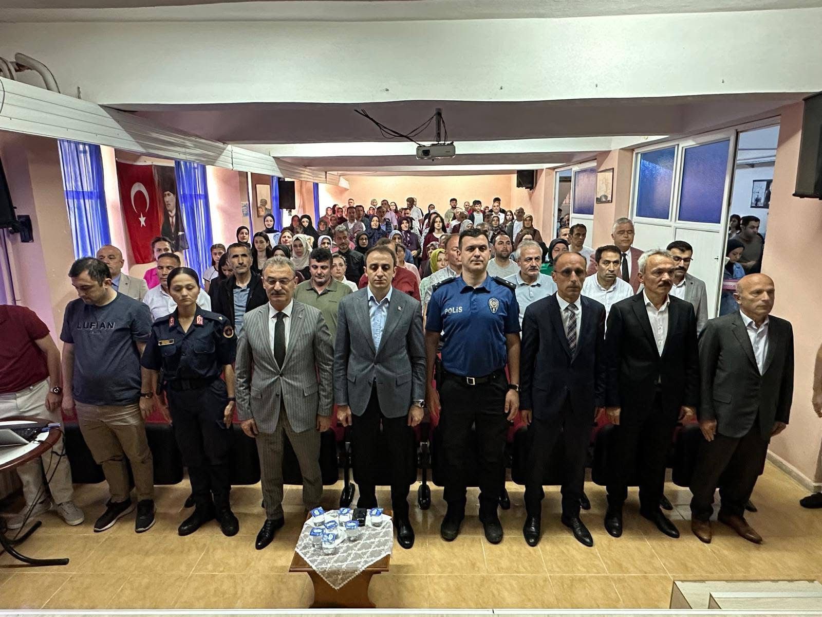Okul Birincisi Ali Kemal Gören