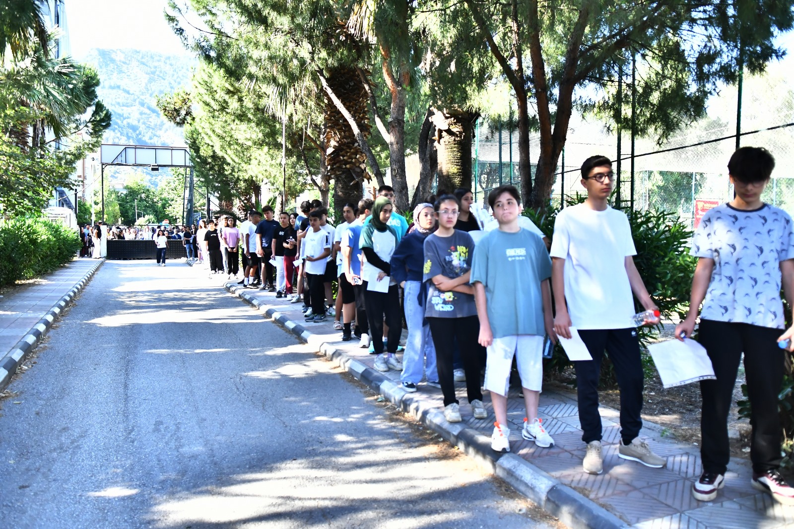 Manisa’da 16 Bin 47 Öğrenci LGS'ye Girdi