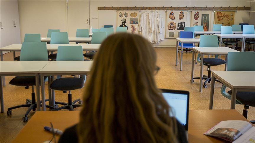 2025 Yaz Dönemi Öğretmen Seminerleri: Online mı, Yüz Yüze mi?