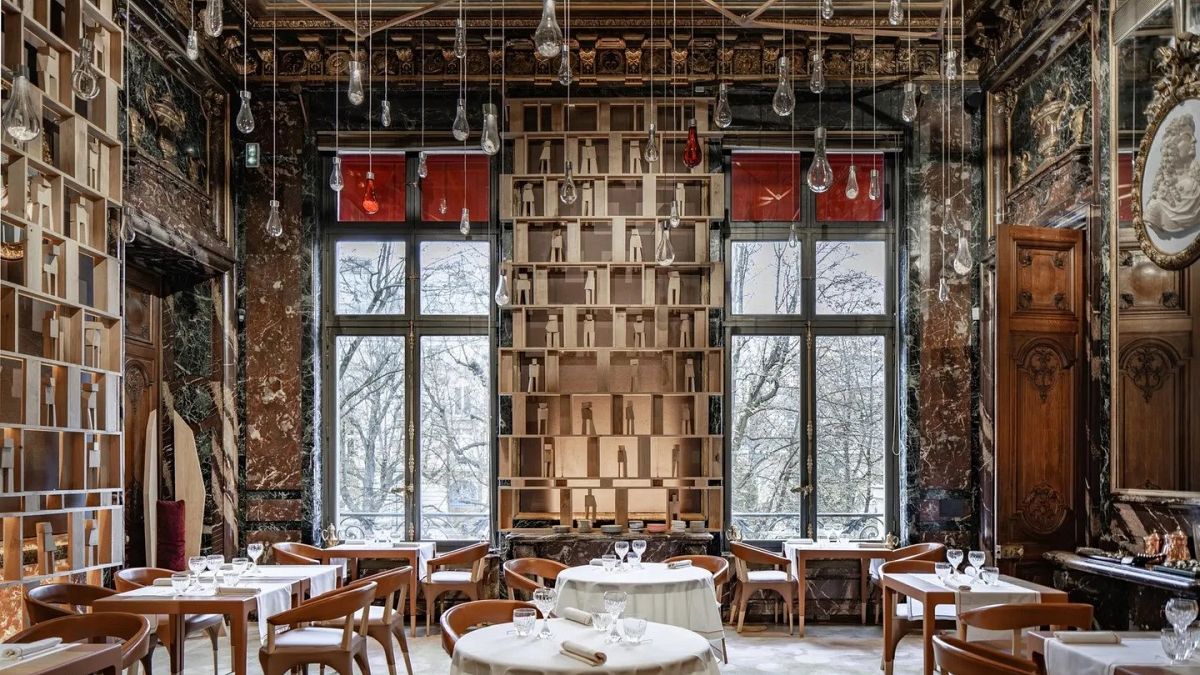 2025in En Sik Restoranlari Surprizler ve Unlu Isimler Aciklandi