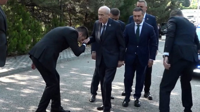 Devlet Bahçeli, Kurban Bayramı’nda Ülkü Ocakları’nı Ziyaret EttiHaberin BaşlıklarıDevlet Bahçeli,