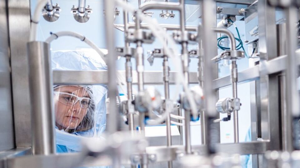 BioNTech ve BMS, Kanser İlaç geliştirmek İçin 11,1 Milyar Dolarlık