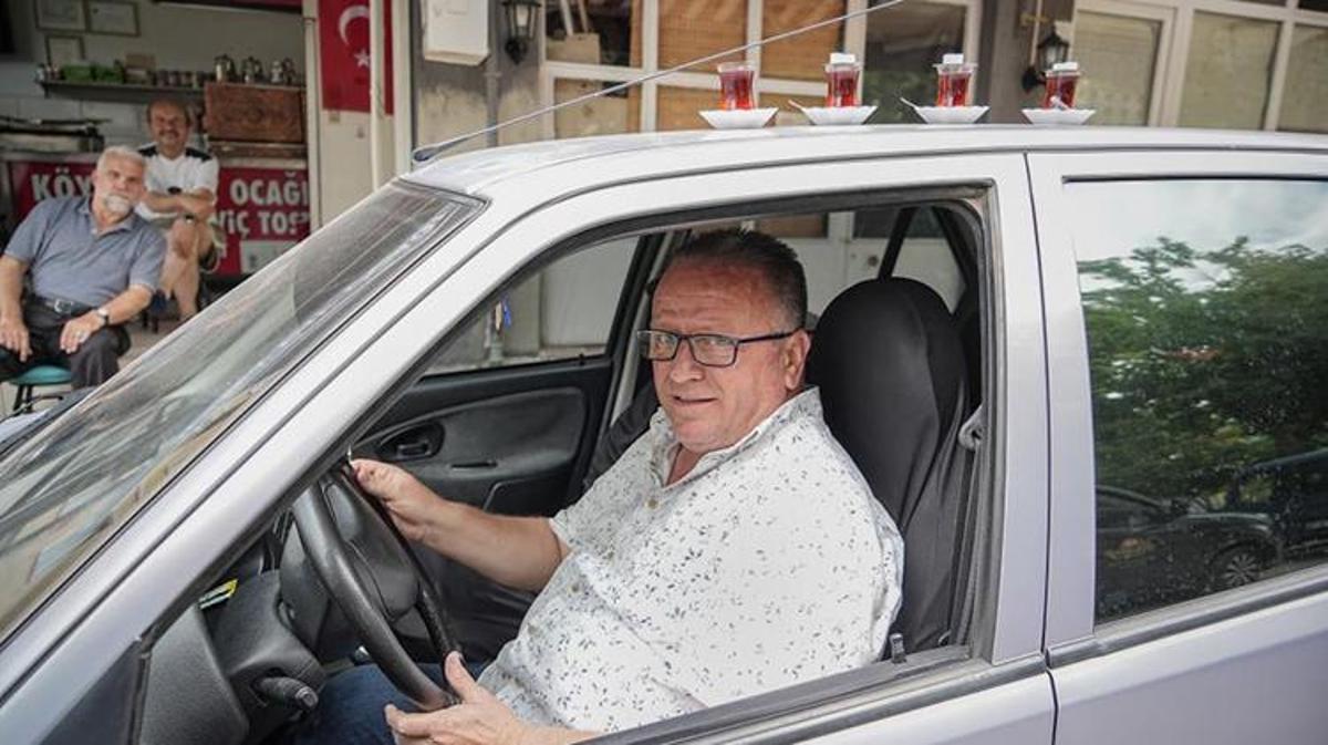 Bursali Esnaf Cay Servisini Arabasiyla Yaparak Gundem Oldu