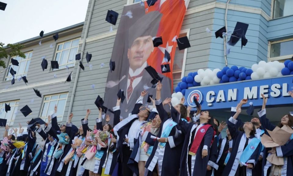 Çan’da 2024-2025 Eğitim Öğretim Yılı Mezuniyet Töreni Çanakkale Onsekiz Mart
