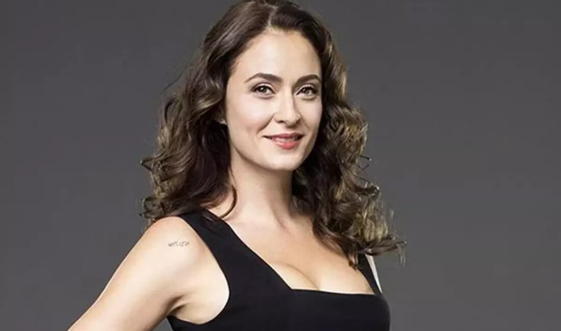 Ceyda Düvenci’nin Oğlunun Oje Sürmesine Yönelik Açıklaması Gündemde Ceyda Düvenci’den
