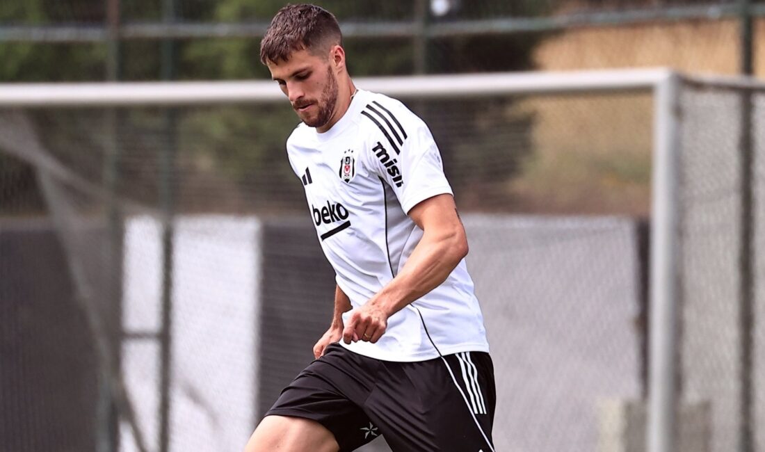 David Jurasek Siyah-Beyazlı Takımda Yeni Bir Sayfa Açtı Yeni Transfer