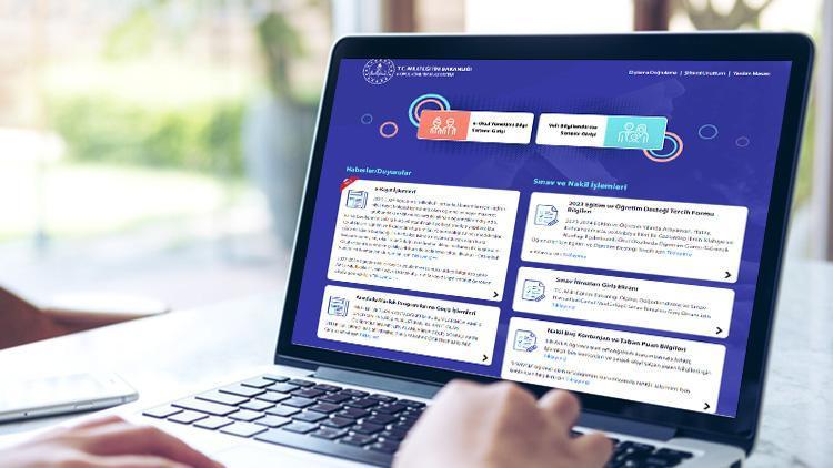 E-Okul: Öğrenci ve Veli Girişi için Detaylı Rehber 2025 Karne