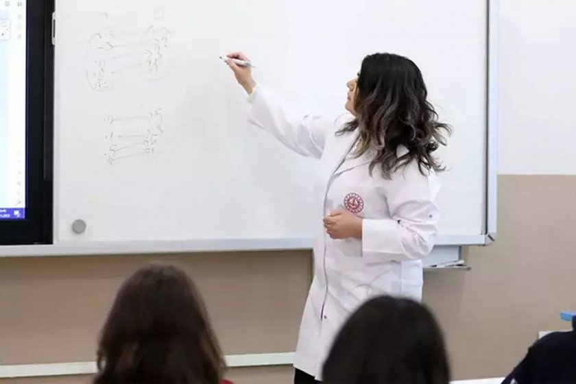 Meslek Lisesi Öğretmenlerinin Sendikaya Bakışı ve Hak Arama Mücadelesi Eğitim