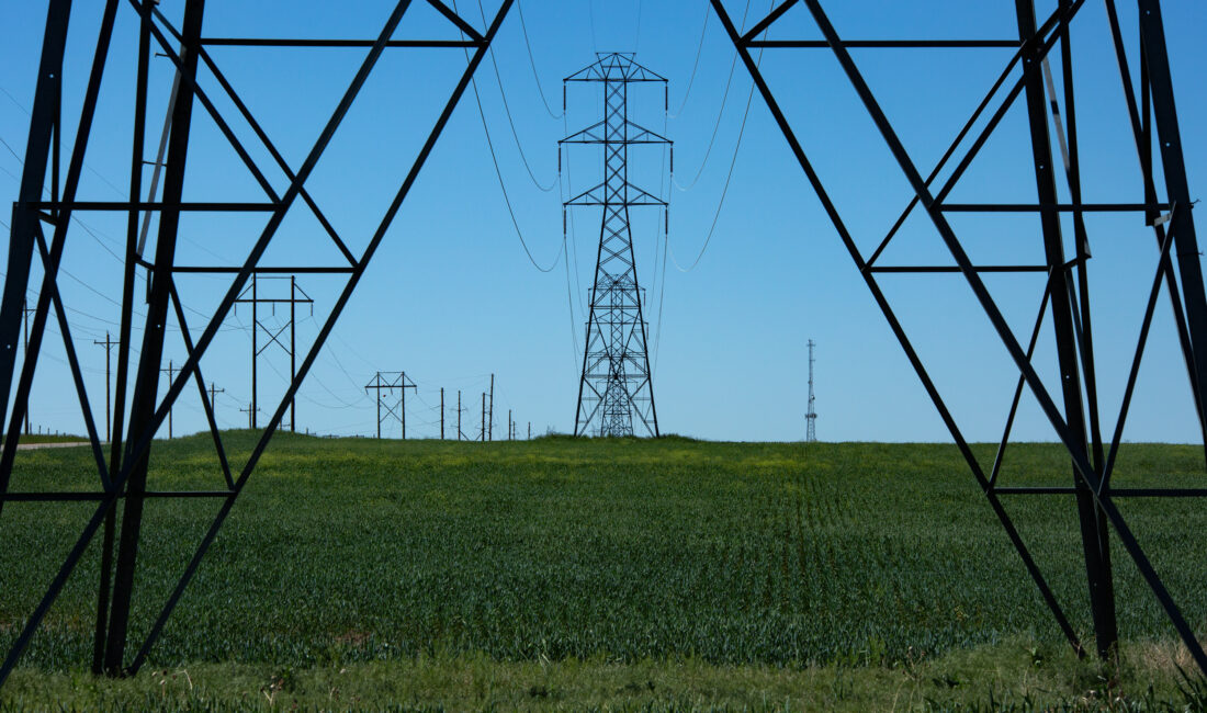 Xcel Energy’nin Colorado Power Pathway Projesi, Elbert County’de İzinleri Reddedildi