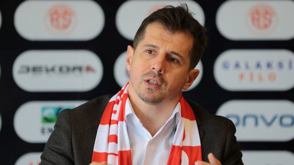 Emre Belözoğlu’ndan Eyüpspor İle İlgili AçıklamaHaberin BaşlıklarıEmre Belözoğlu’ndan Eyüpspor İle