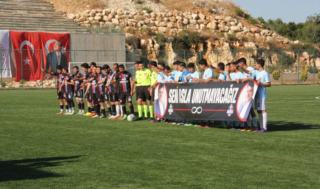 Erdemli’de "Muhtar Kemal Çevik Futbol Turnuvası" Heyecanı Başladı Turnuvanın Açılışı