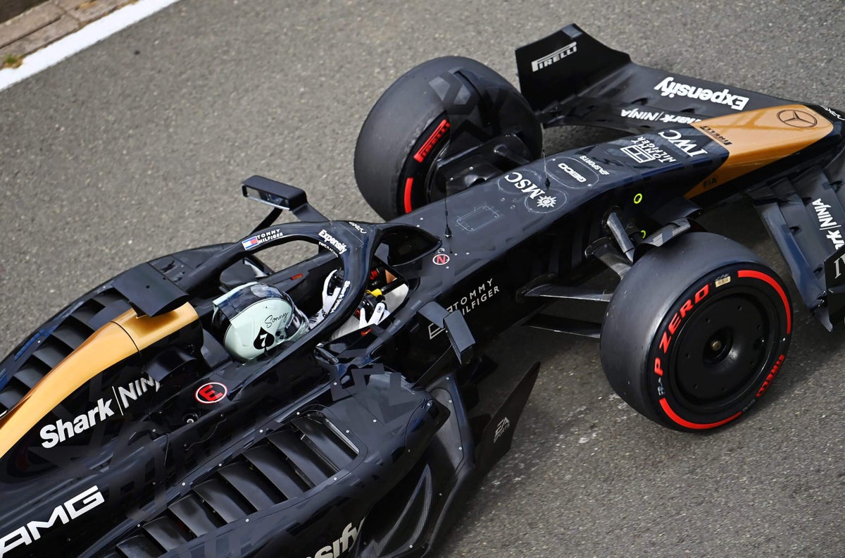 F1 Filminde Sasirtan Donus Pirelli Lastikleri Parliyor