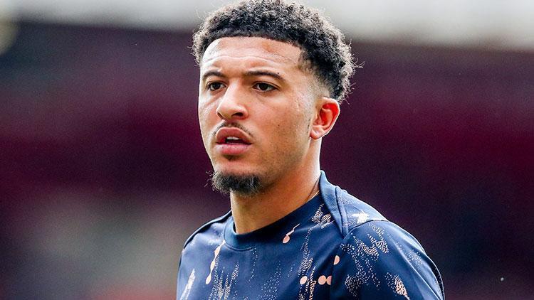 Fenerbahçe, Jadon Sancho için Transfer Hamlesi Yapıyor Fenerbahçe’nin Transfer Çalışmaları