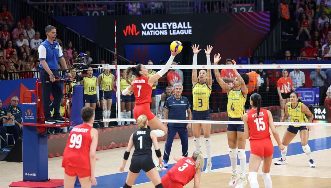 A Milli Kadın Voleybol Takımı, FIVB Milletler Ligi’nde Brezilya’ya 3-1