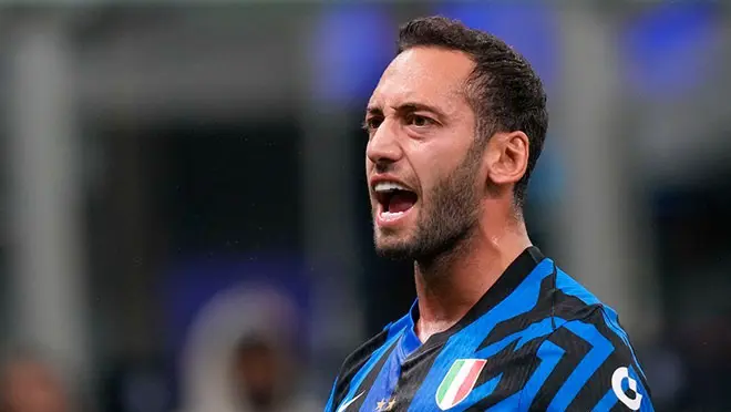 Galatasaray, Hakan Çalhanoğlu İçin Inter’e Teklif Yaptı Galatasaray’ın Hedefi: Hakan