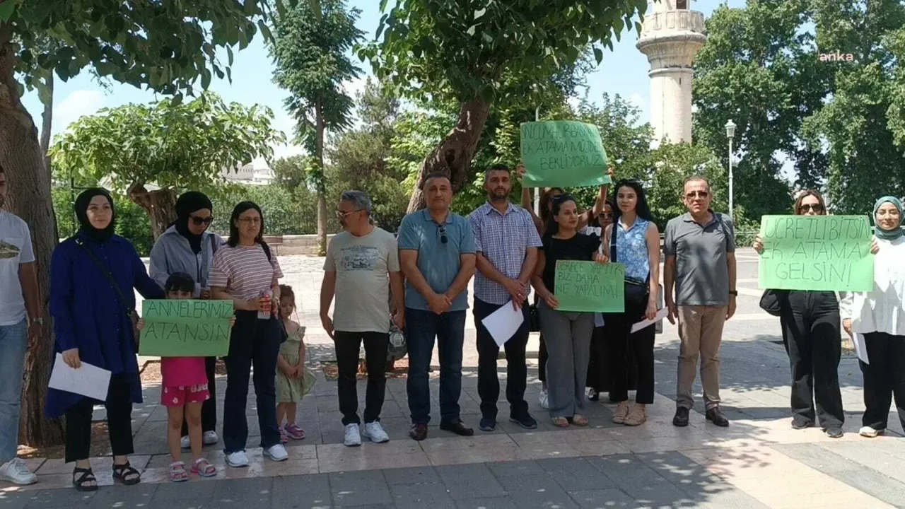 Gaziantepte Ogretmenler Adalet Icin Eylemde Torpil Degil Atama.webp
