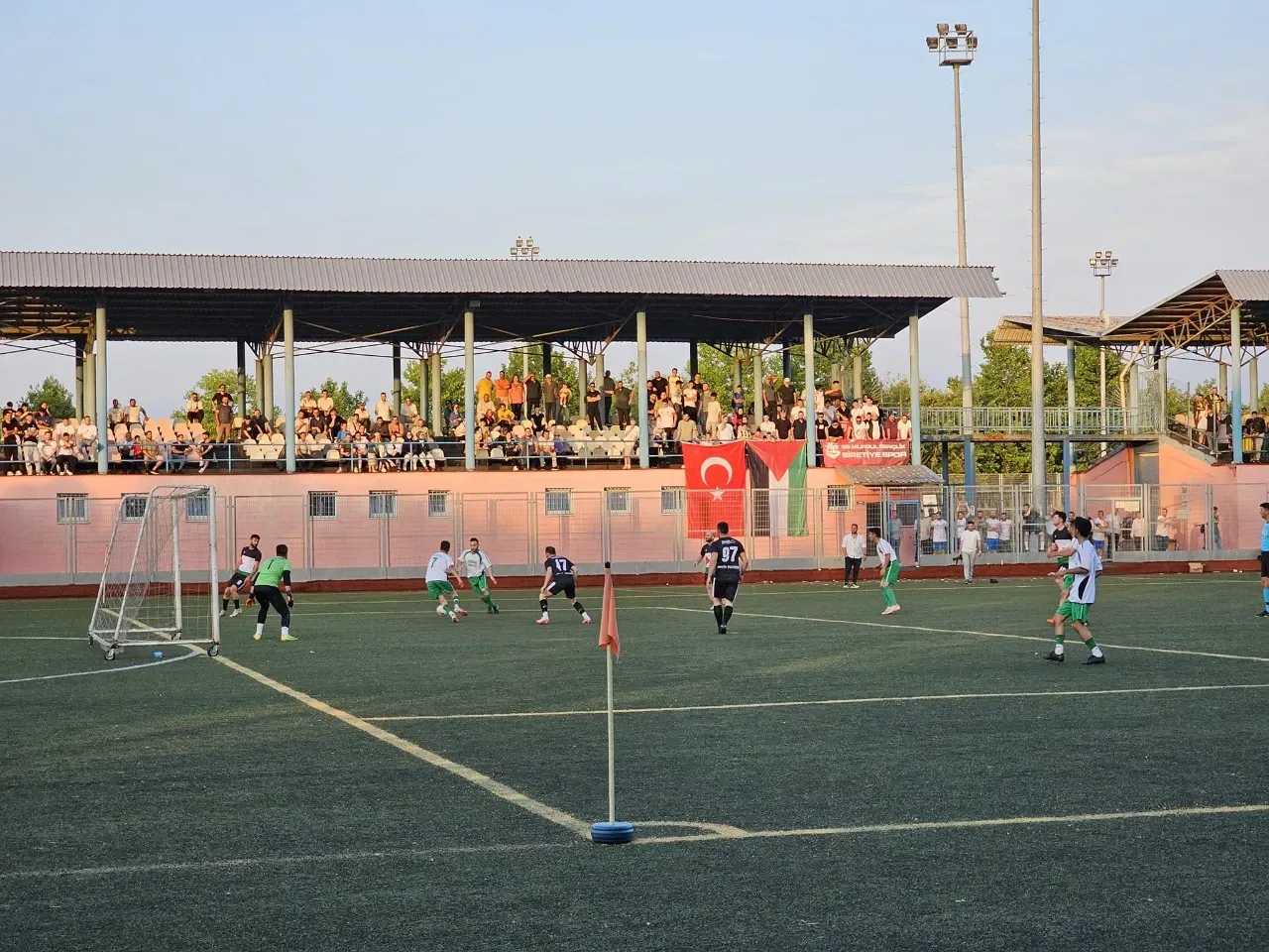 Golcukte Futbol Coskusu Transferler Goller Ve Sampiyonluk Yarisi.webp