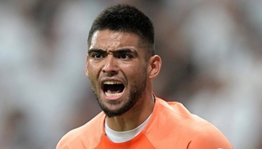 Göztepe Transfer Hamleleriyle Yeni Sezona Hazırlanıyor Kalede Değişim Kapıda: Bilal