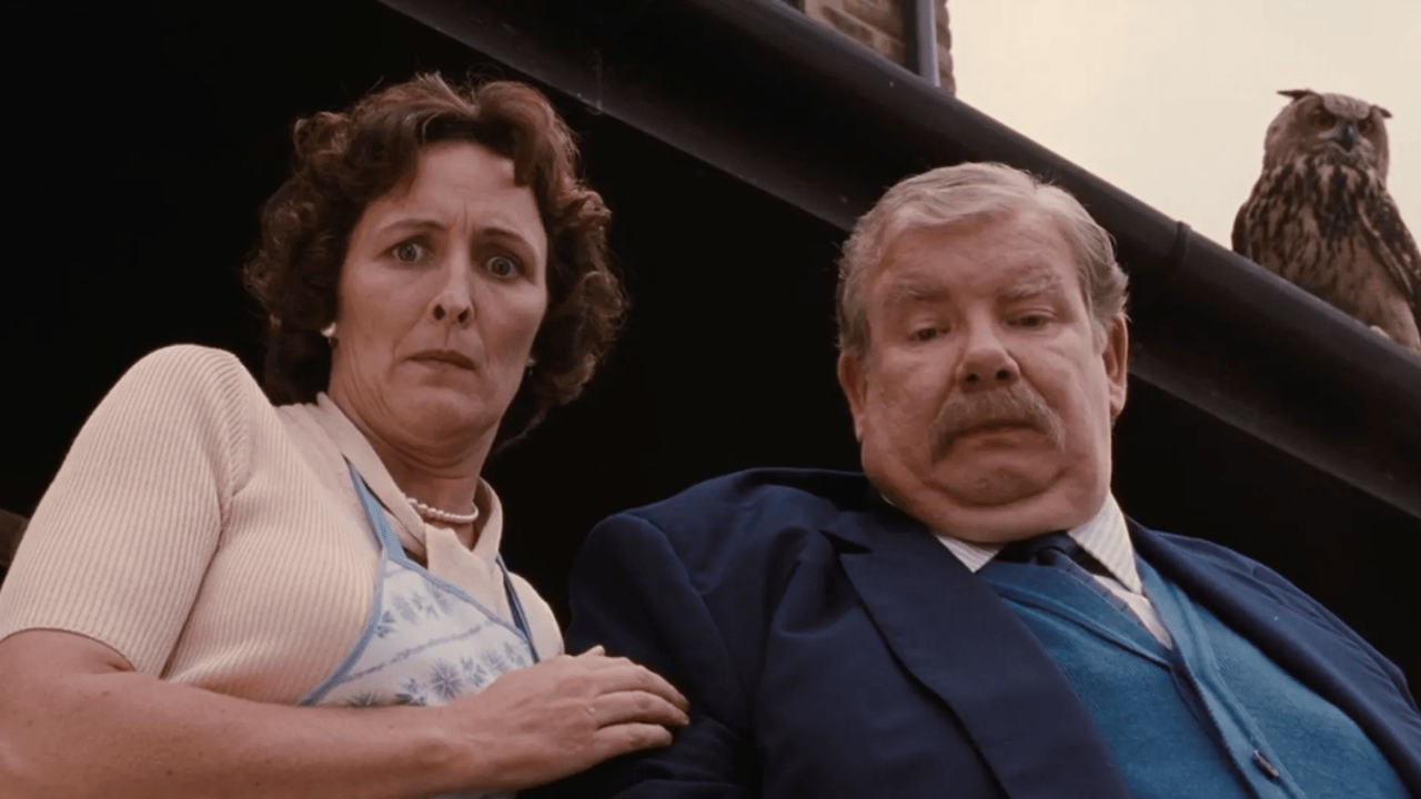 Harry Potter Serisinde Petunia Ve Vernon Dursley Icin Oyuncular Aciklandi
