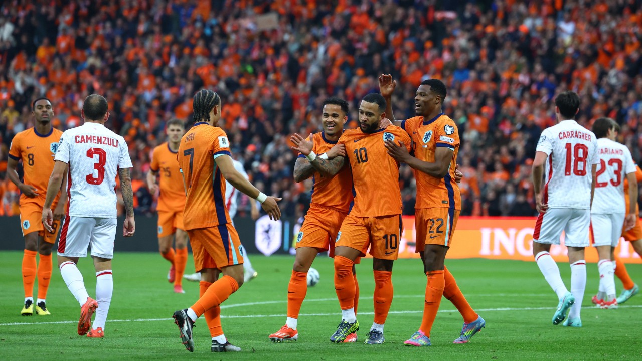 Hollanda Maltayi 8 0 Gecerek Dunya Kupasi Elemelerine Damga Vurdu
