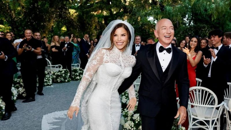 Jeff Bezos ve Lauren Sanchez’in Gizemli Venedik Düğünü Düğün Detayları
