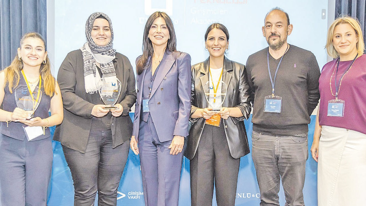 Kadinlar Girisimciligin Yeni Yuzunu Sekillendiriyor