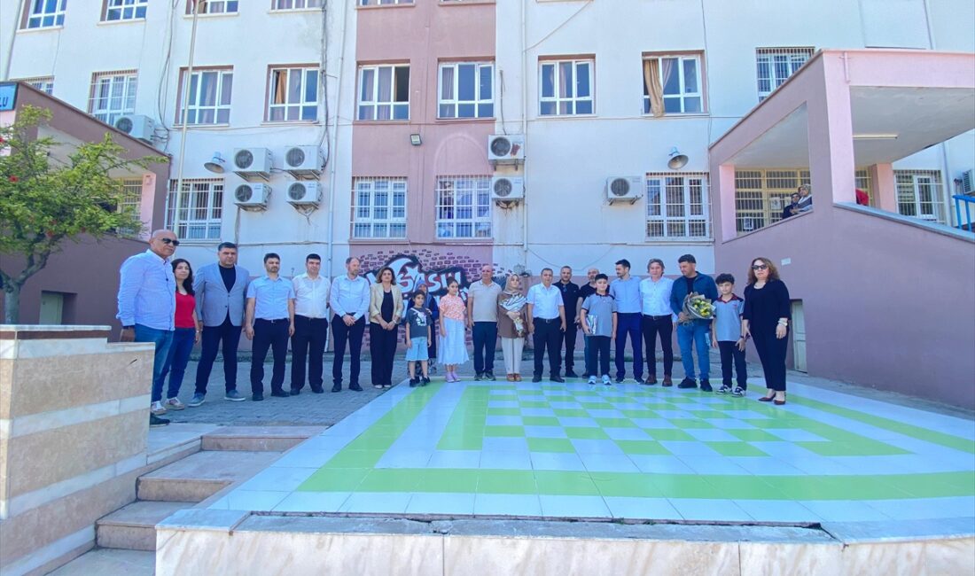 Adana’da Bursluluk Sınavında Birincilik Elde Eden Öğrencilere Ödül TöreniHaberin BaşlıklarıAdana’da