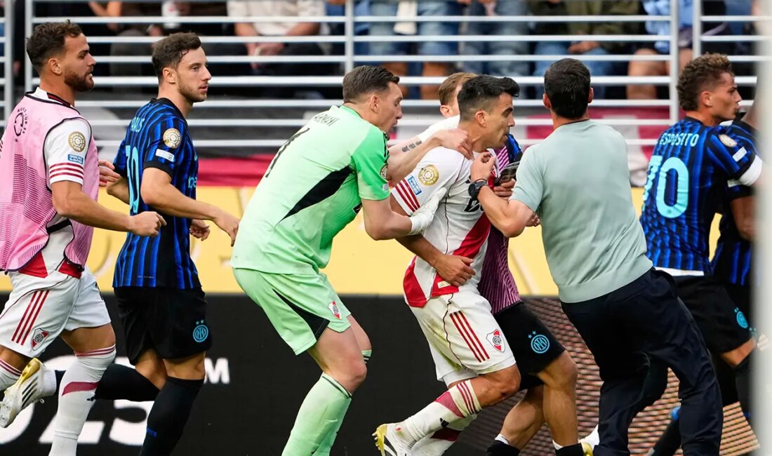 Kulüpler Dünya Kupası’nda Fırtına: Inter, River Plate’i 2-0 Yenerek Turu