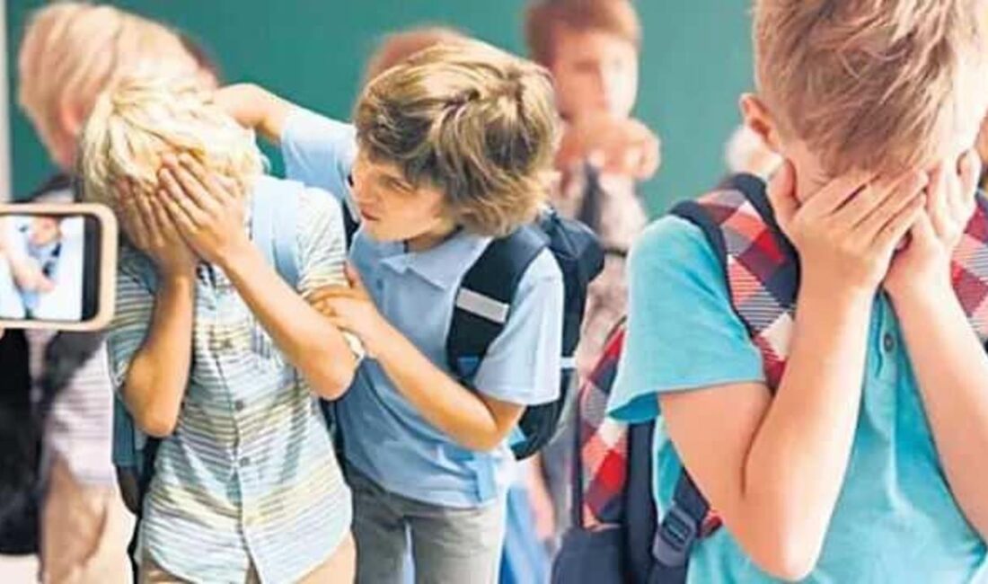 Türkiye’de Akran Zorbalığına Karşı Milli Eğitim Bakanlığı Önlemler Alıyor Türkiye’de