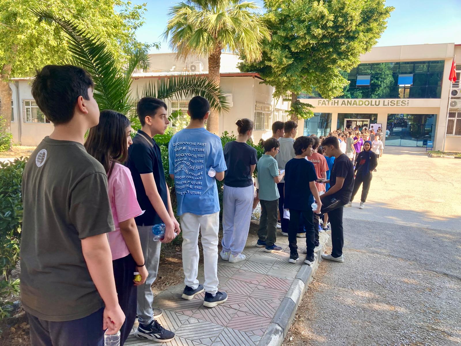 Manisa’da 16 Bin 47 Öğrenci LGS'ye Girdi