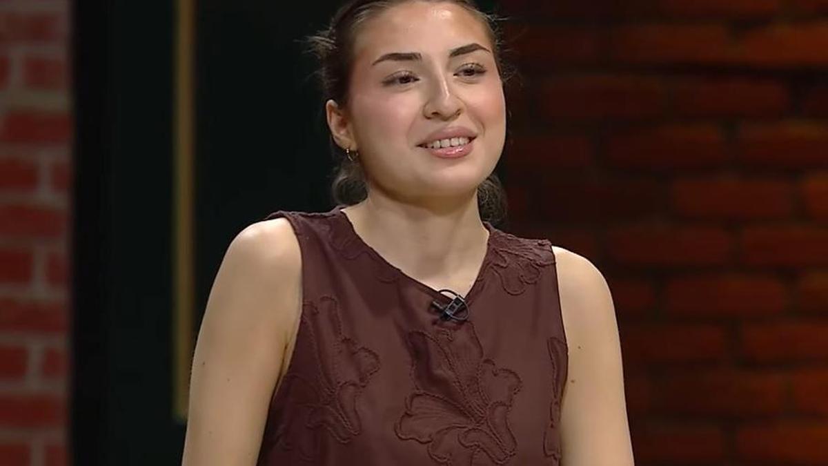 MasterChef Finalinde Ayla Canpunar Isvecte Juri Kararina Ikinci