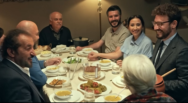 MasterChef Türkiye Yeniden Başlıyor: İyi Bayramlar!Haberin BaşlıklarıMasterChef Türkiye Yeniden Başlıyor: