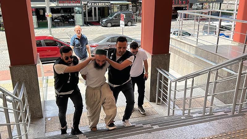 İzmit’te Kılıçlı Saldırı: Öğrencilerin Oyun Alanında Şok Olay Olayın Gerçekleştiği