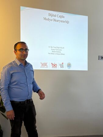 Dijital Çağda Medya Okuryazarlığı Eğitimi