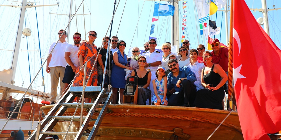 Okulun Yelkenli Gemisi STS Bodrum, 2900 Millik Yolculuktan Döndü! Cumhuriyet’in İlk Yelkenli Okul Gemisi STS Bodrum, 2900 Deniz Millik UNOC Yolculuğunu Tamamlayarak Limanına Döndü