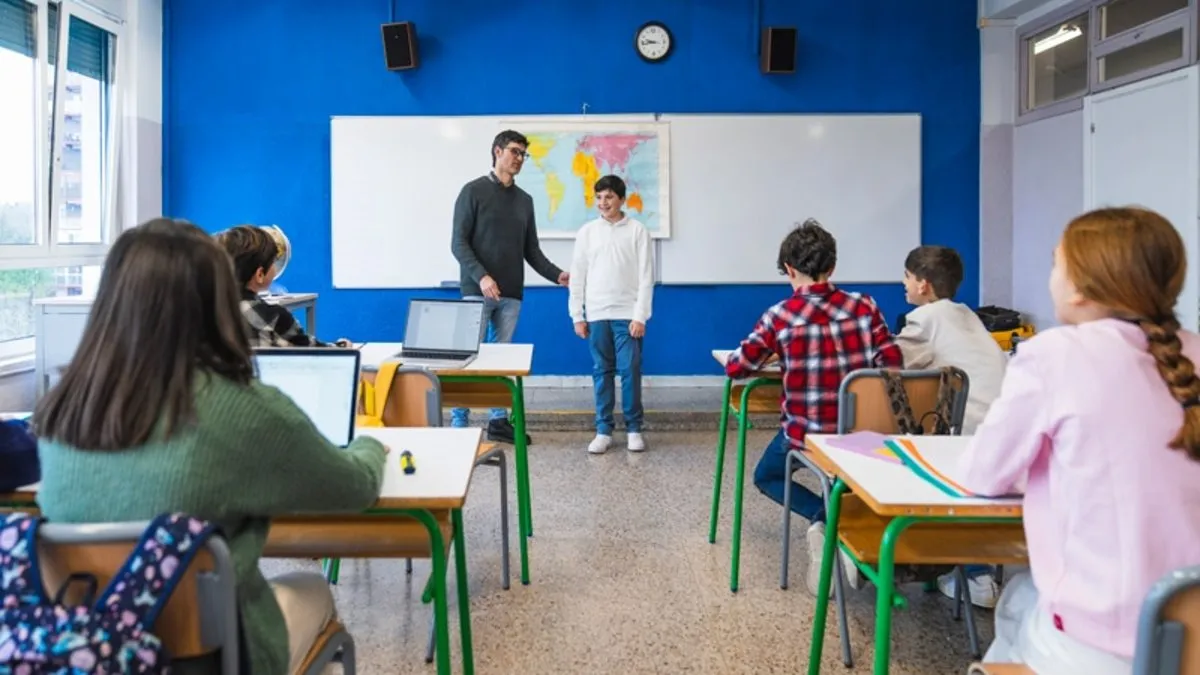 Özel Okul Ücret Artışları ve Velilerin Tepkileri Enflasyon Ve Özel