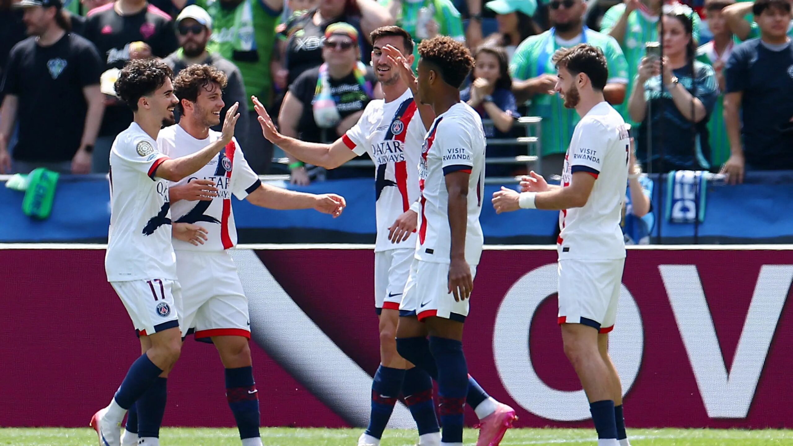 PSG ve Botafogo Turu Gecti Atletico Madrid Sok Edici Veda scaled