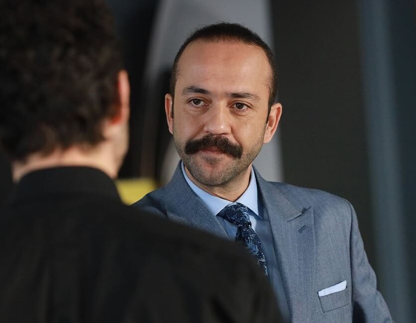 Sarp Akkaya’nın Yeni Projesi: “Bereketli Topraklar”Haberin BaşlıklarıSarp Akkaya’nın Yeni Projesi: