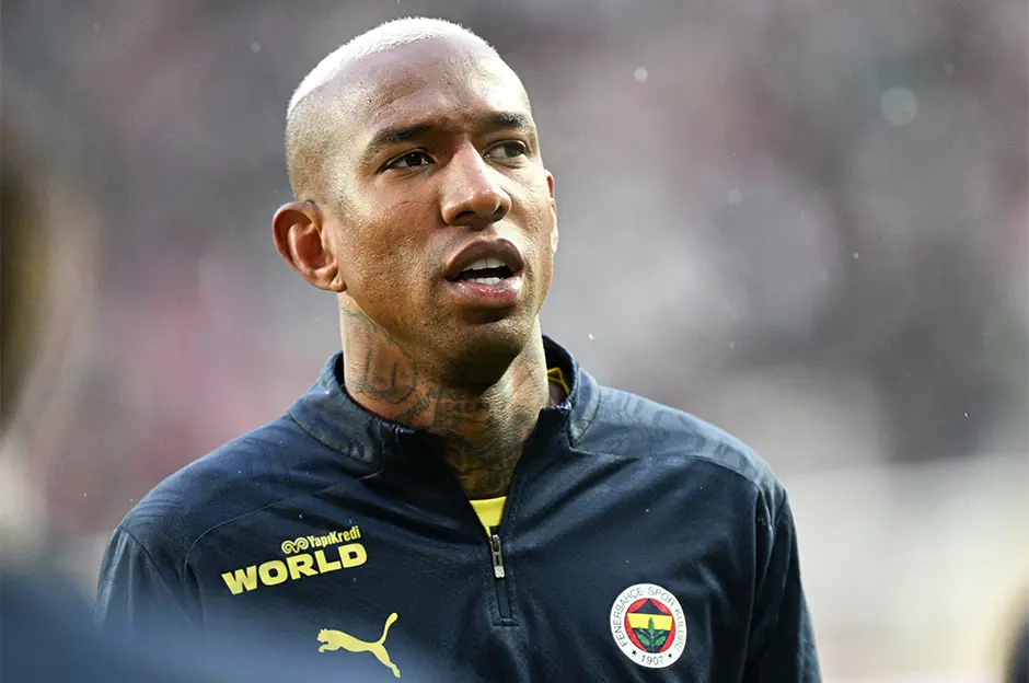 markdown # Anderson Talisca’dan Gece Saati Açıklama: Fenerbahçe’den Ayrılığı İddiası