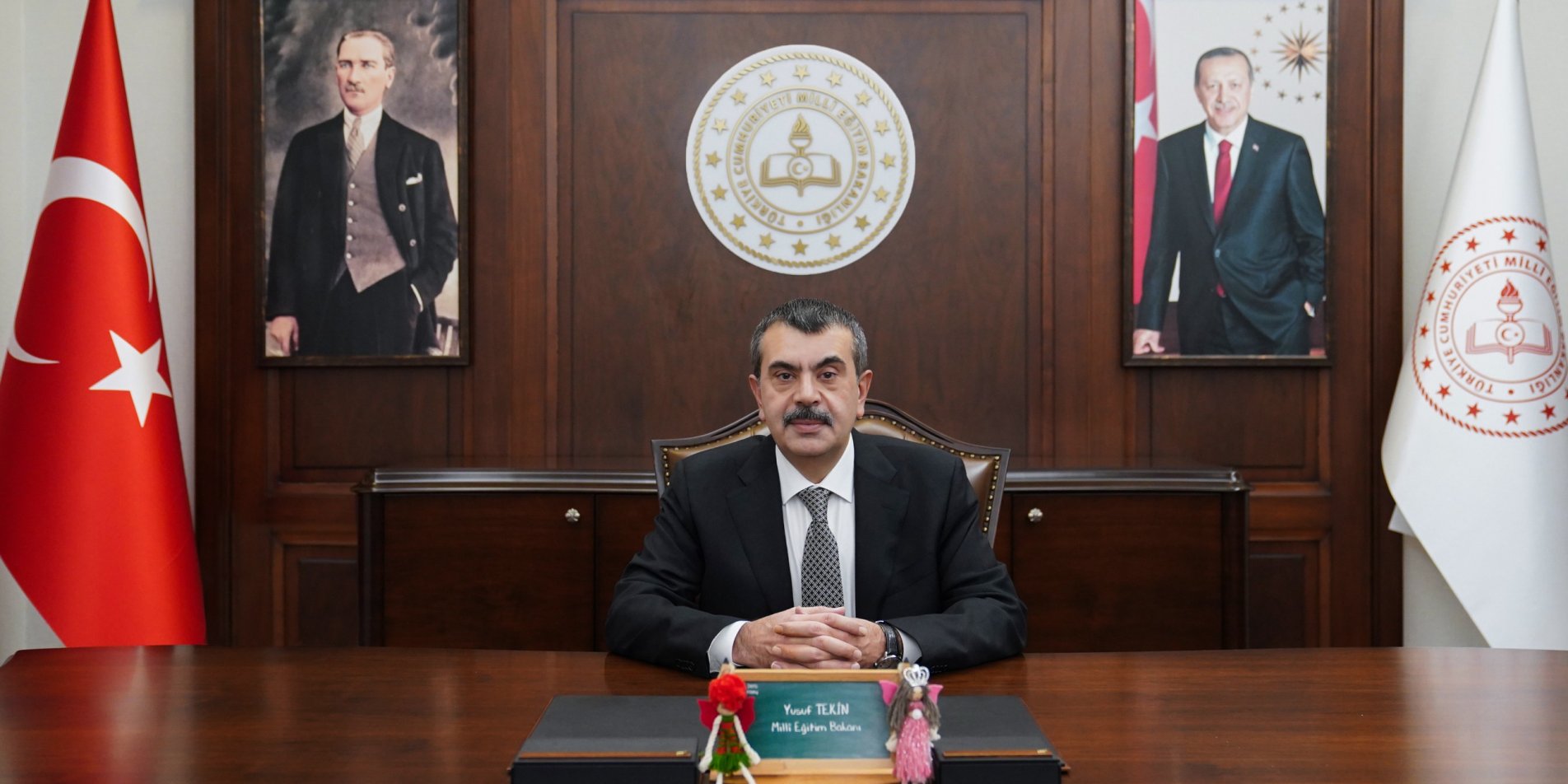 BAKAN TEKİN