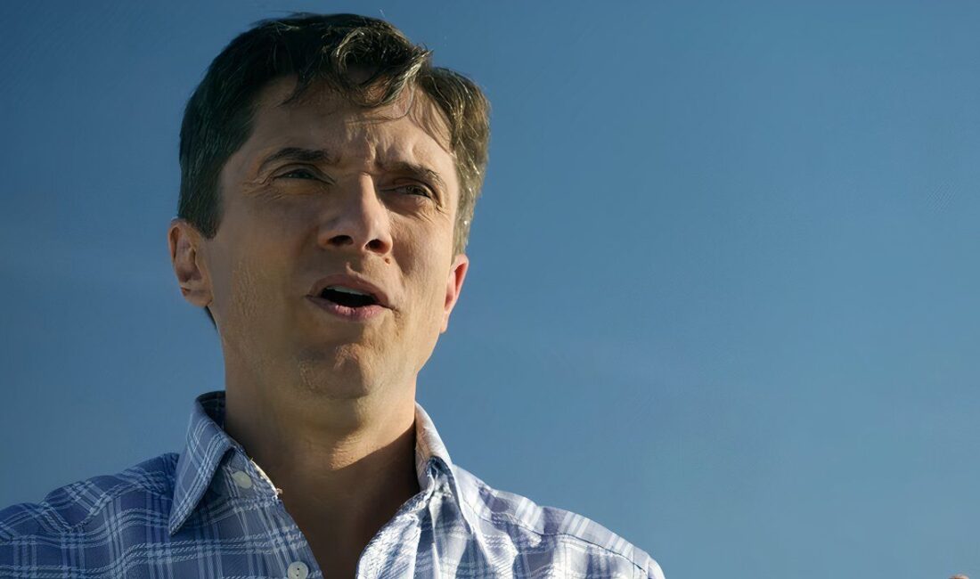 Topher Grace’s Grady: The Standout Character of The Waterfront Season