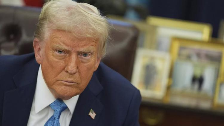 Trump, Harvard Üniversitesi İçin Yabancı Öğrenci Vizelerini Askıya AldıHaberin BaşlıklarıTrump,