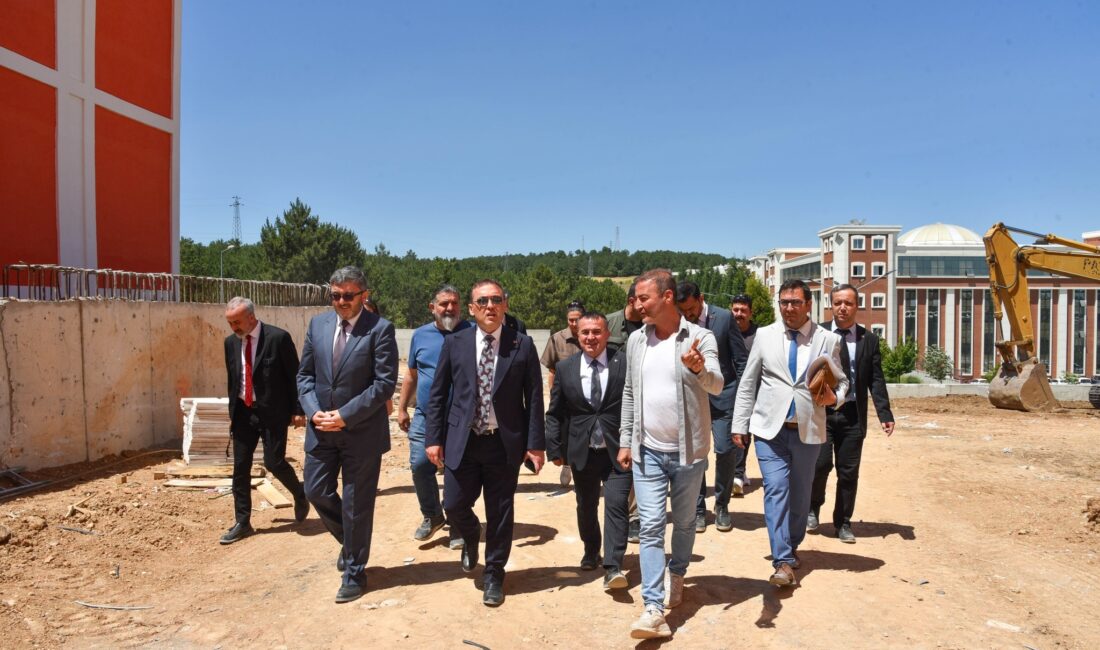 Bilecik’te Yeni Yurt İnşaatları için Önemli ZiyaretHaberin BaşlıklarıBilecik’te Yeni Yurt