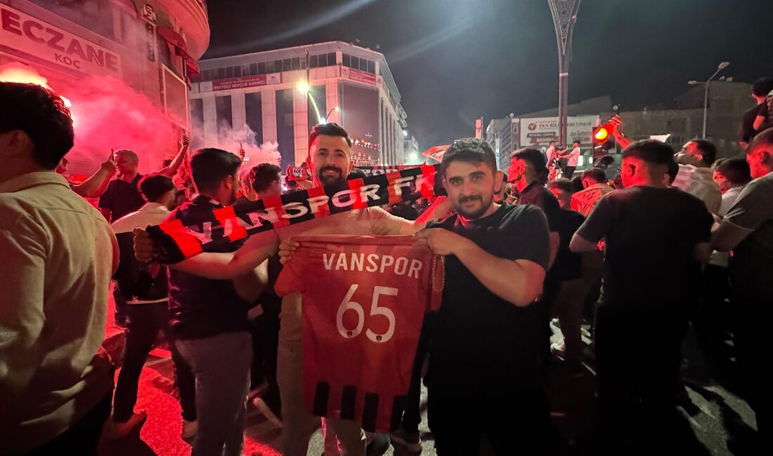 Artı Değer Vanspor’un Trendyol 1. Lig’e Yükselmesi Coşkuyla KutlandıHaberin BaşlıklarıArtı