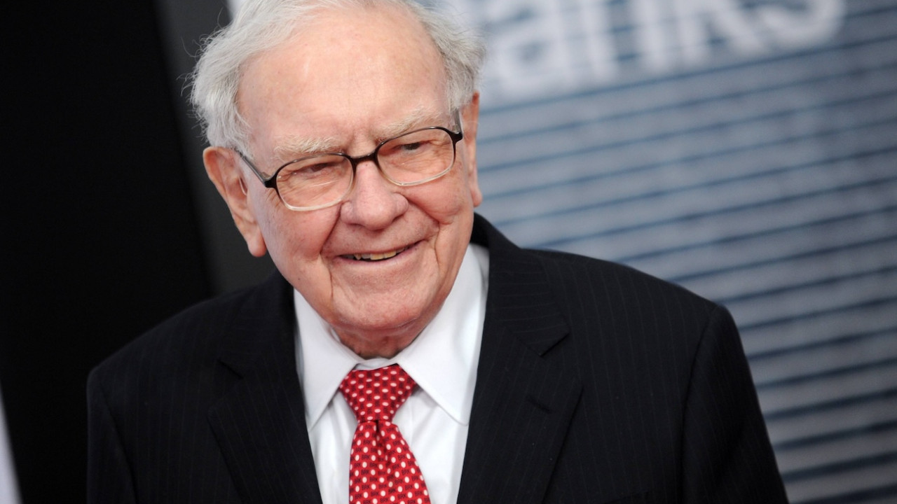 Warren Buffetttan Yatirimcilari Temaslandiran Rekor Bagis Hamlesi