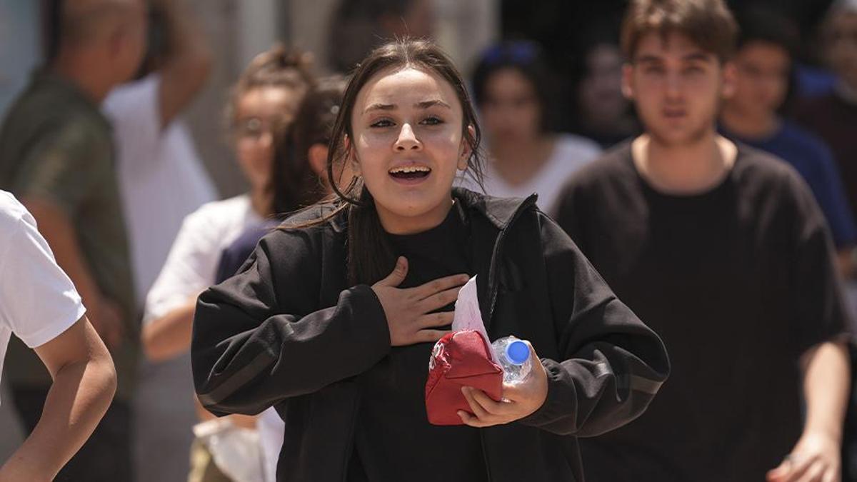 LGS Sınavı: Milyonlarca Öğrenci Mücadele Verdi, Uzmanlar Değerlendirdi Sınavın Zorluğu
