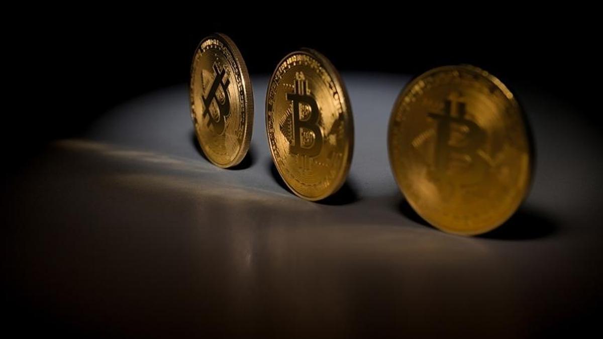 14 Yil Sonra Uyanan Bitcoin Cuzdanlari Piyasada Firtina Yaratti