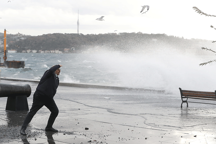 Flaş Gelişme: Hava Durumu ve Sağanak Uyarısı Sıcaklıklar Mevsim Normallerinin